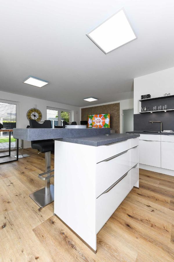 Ferienhaus Friesentraum 이젠스 외부 사진